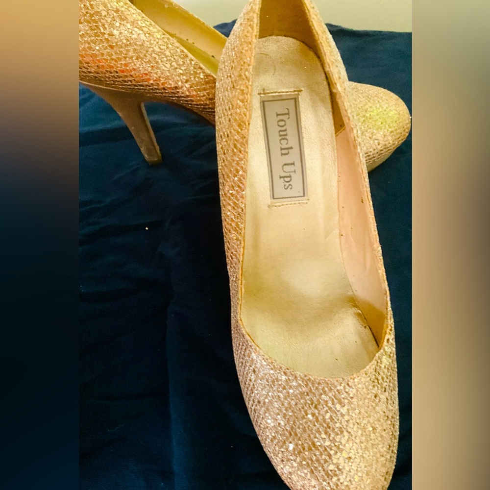 Gold rounded heels